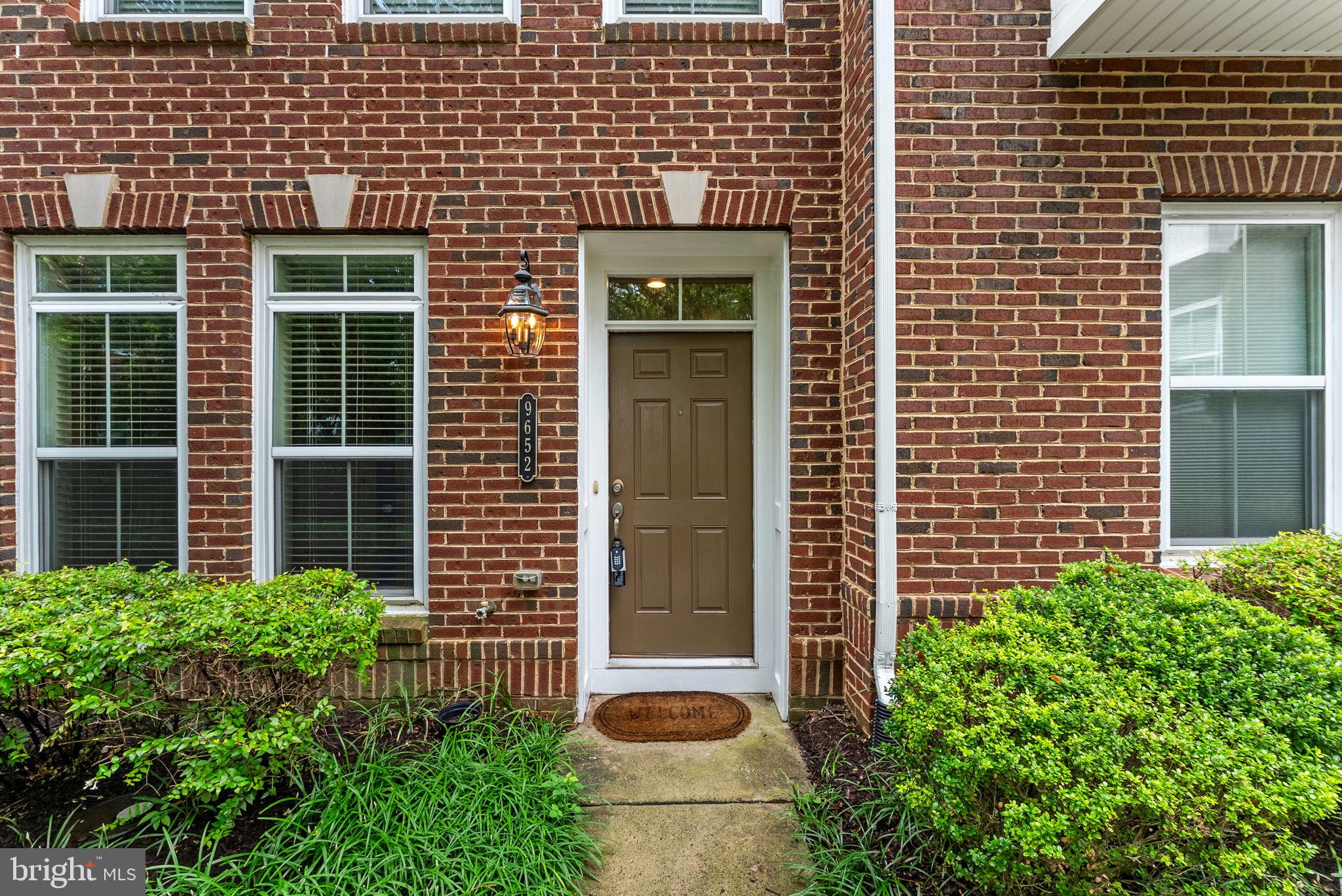 9652 PULLMAN PLACE