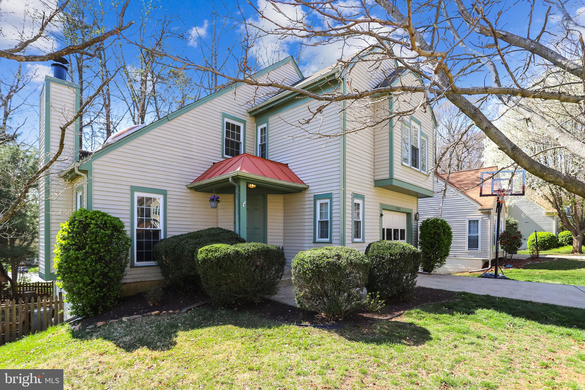 MONTCLAIR - Residential