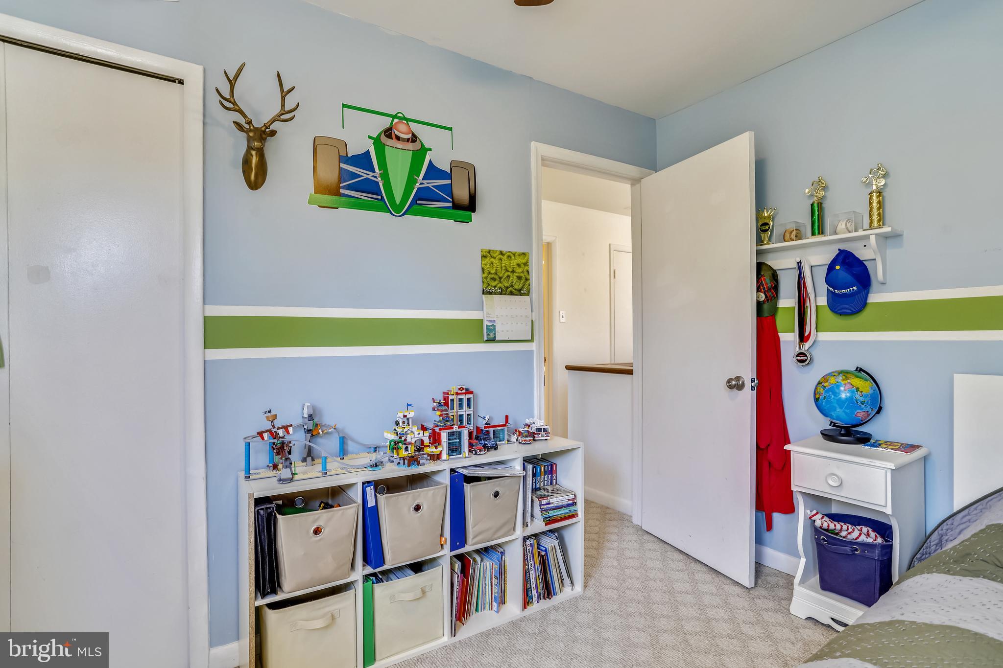 MONTCLAIR - Residential