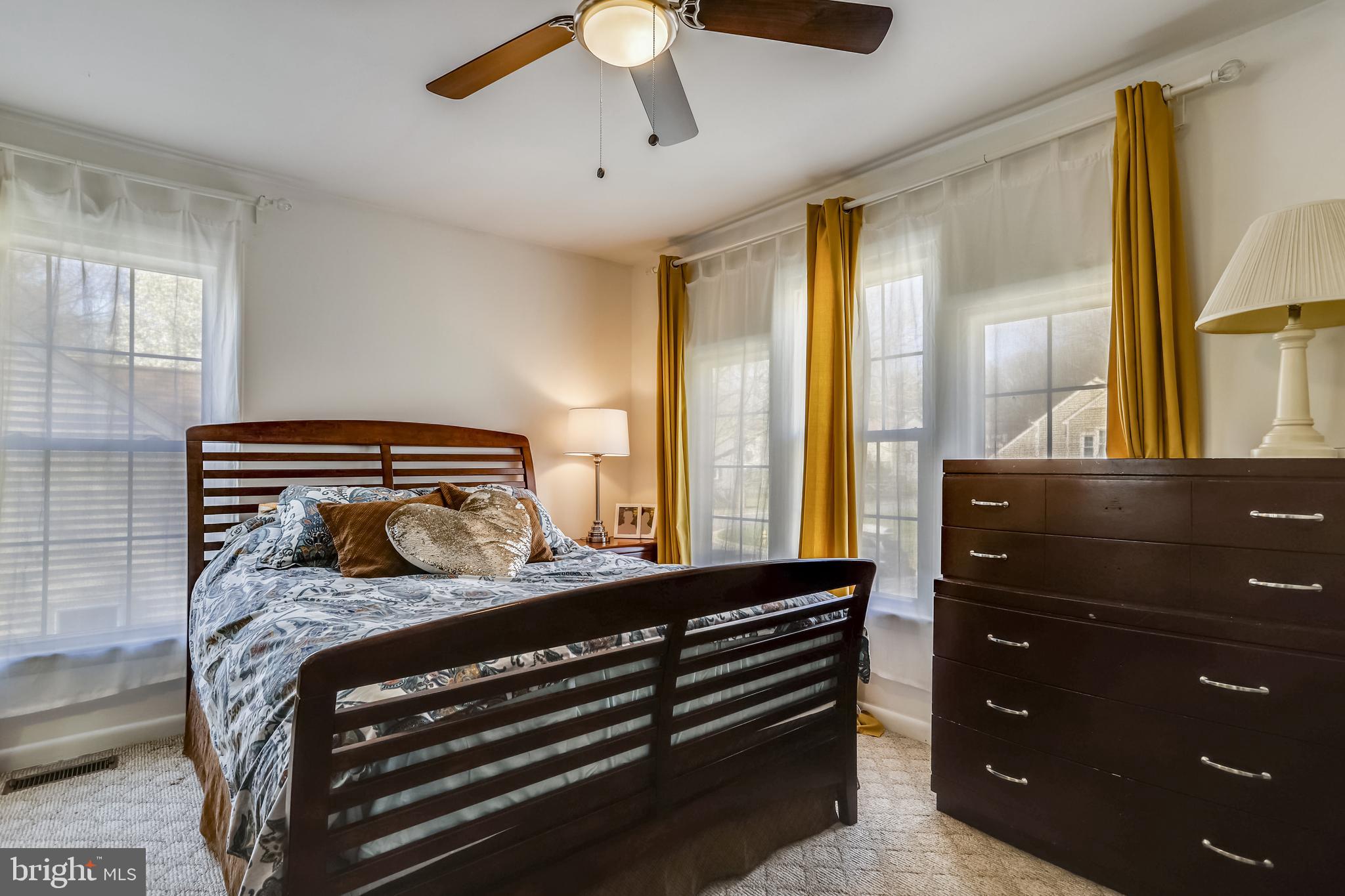 MONTCLAIR - Residential