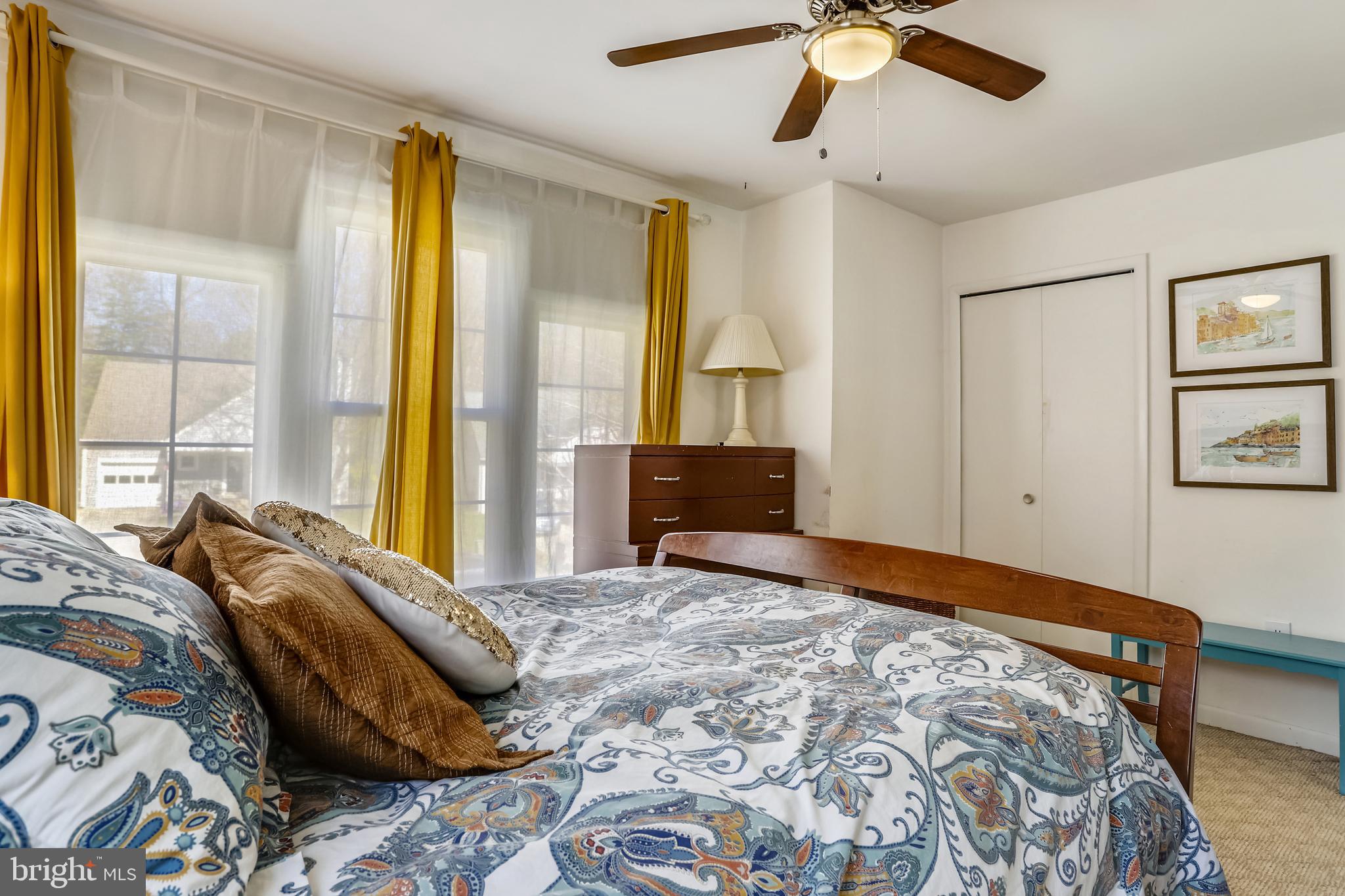 MONTCLAIR - Residential