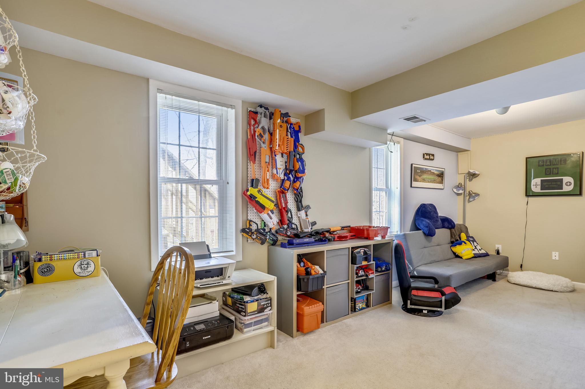 MONTCLAIR - Residential