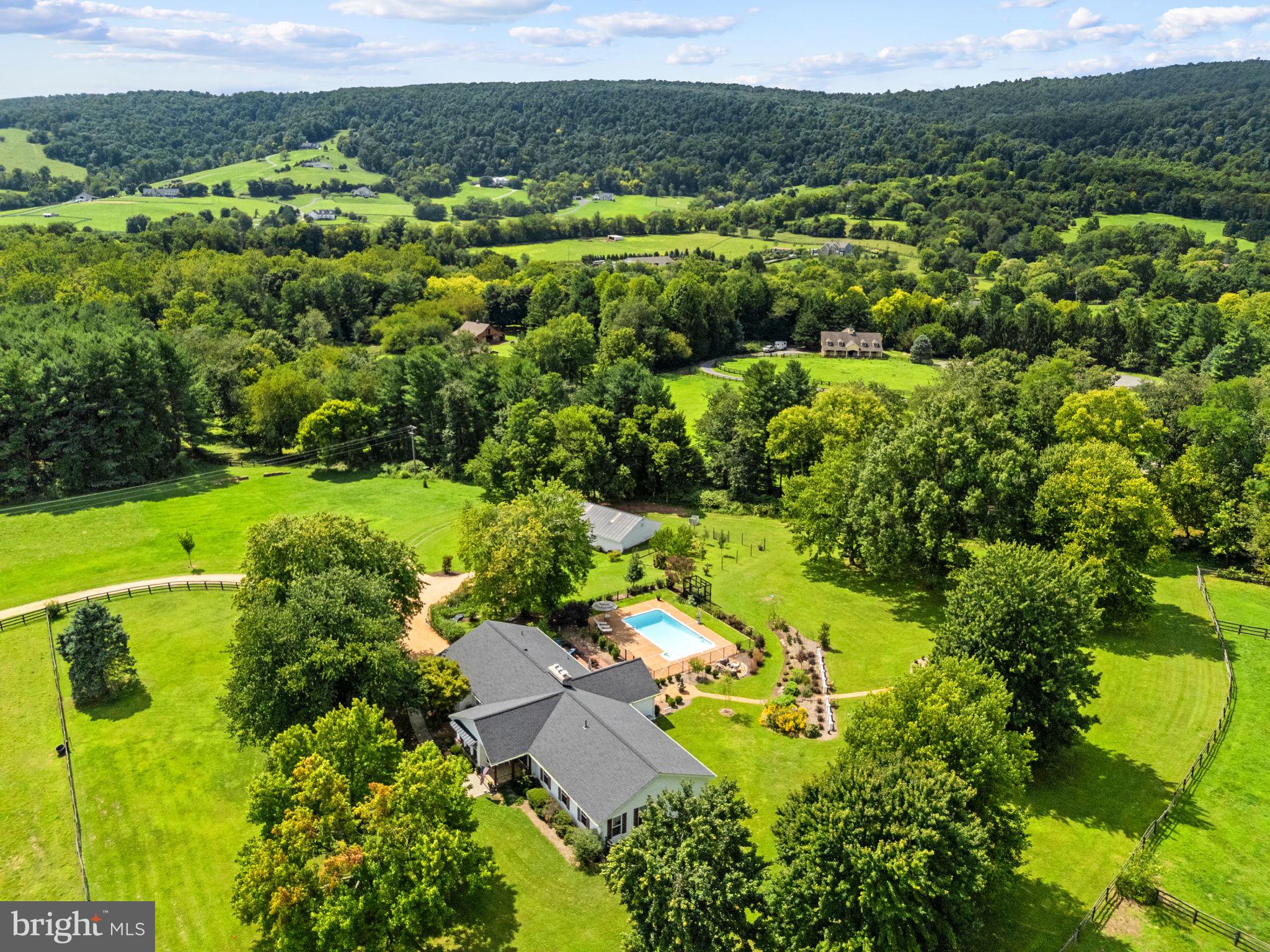 34994 WILLIAMS GAP ROAD