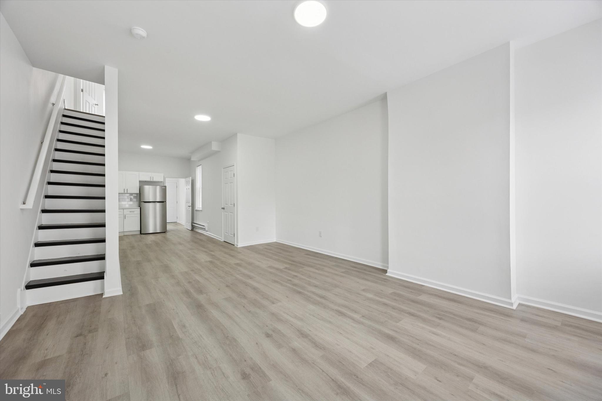 STRAWBERRY MANSION - Residential Lease