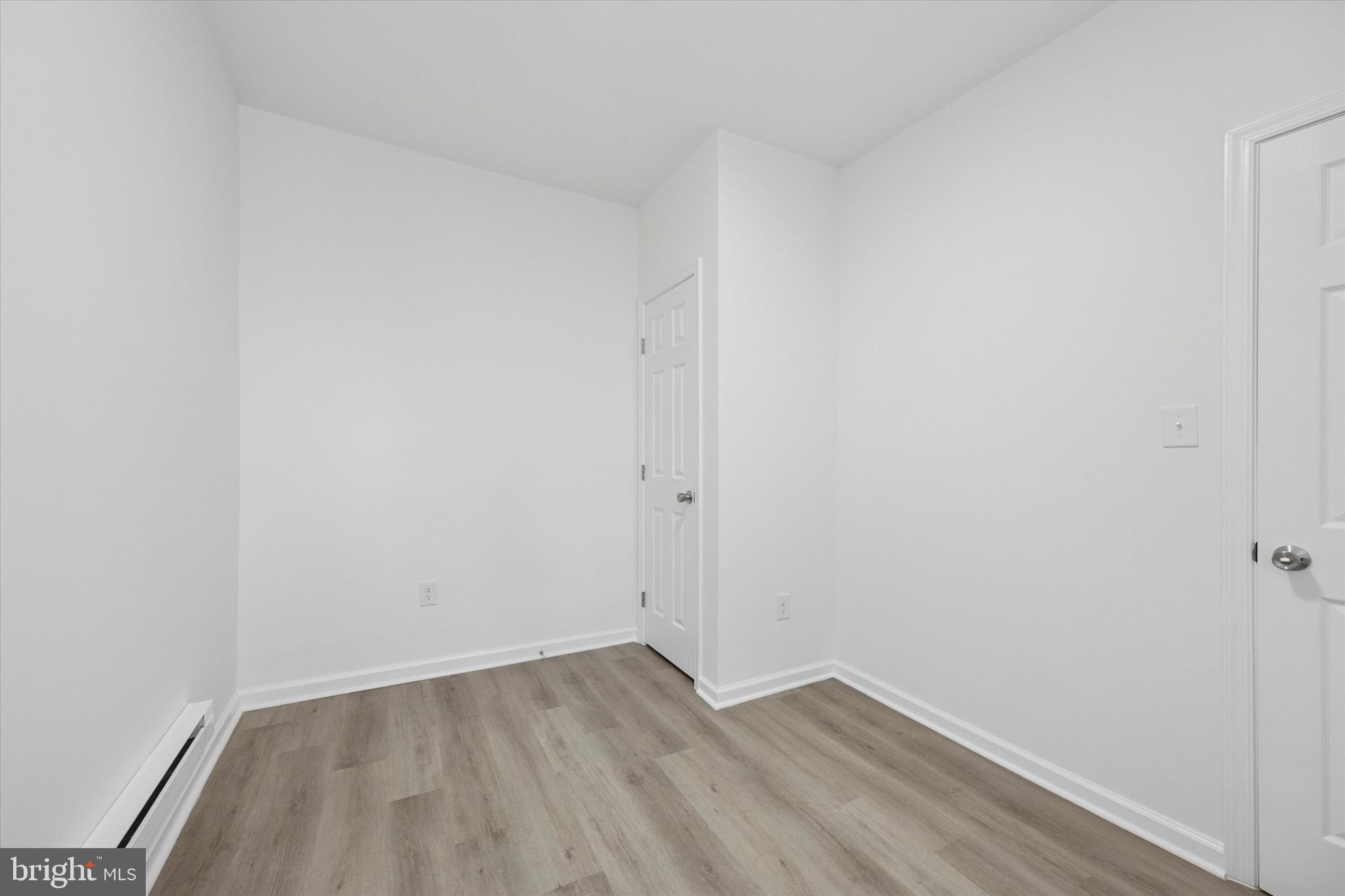 STRAWBERRY MANSION - Residential Lease