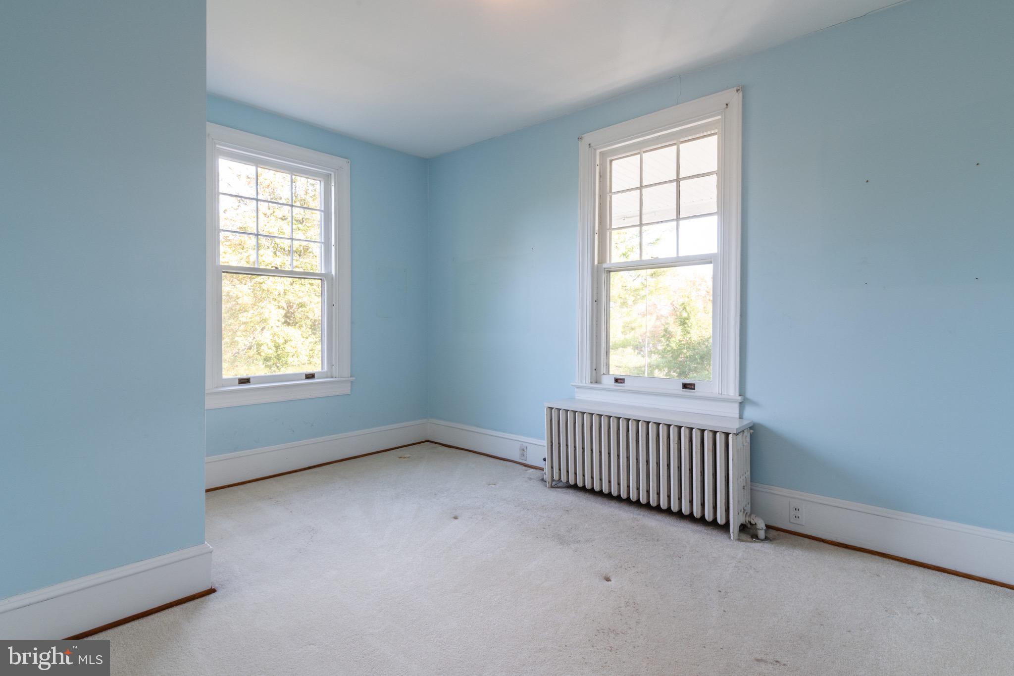 NORTH ARLINGTON - Land