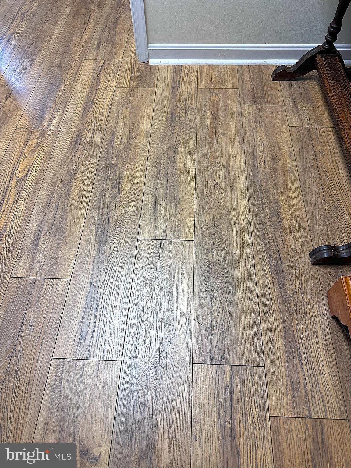 CRESTFIELD - Residential