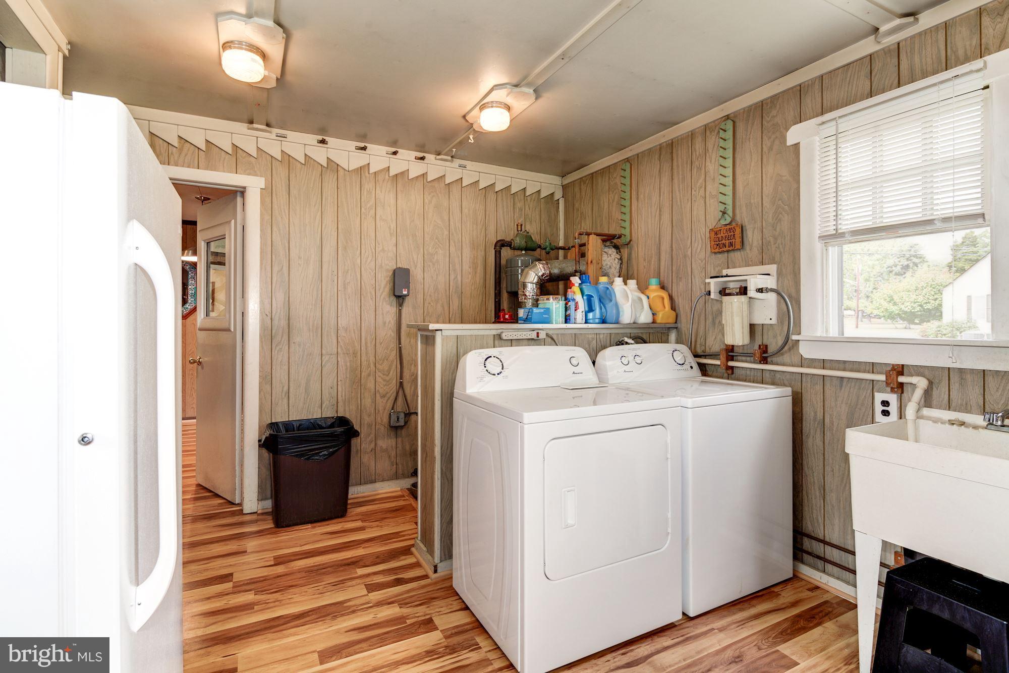 HOLLY HILL HARBOR - Residential