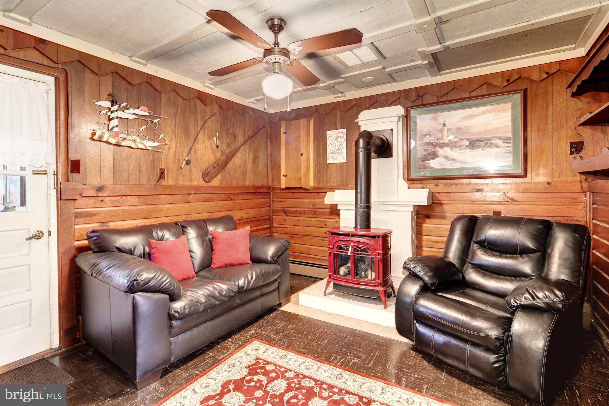 HOLLY HILL HARBOR - Residential