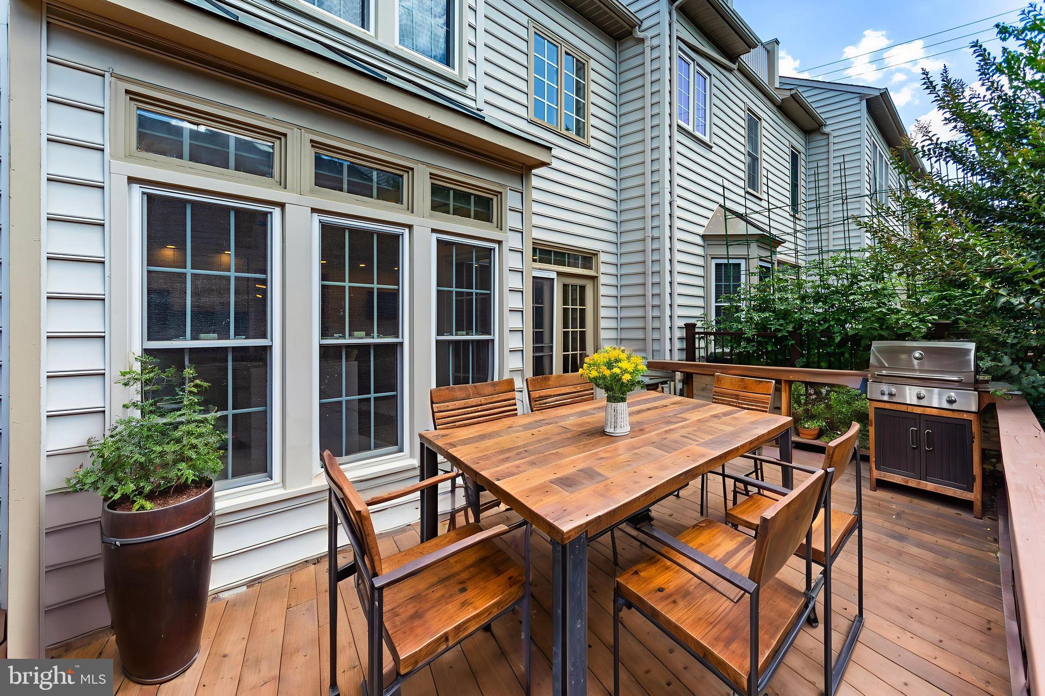 KIDWELL TOWNS - Residential