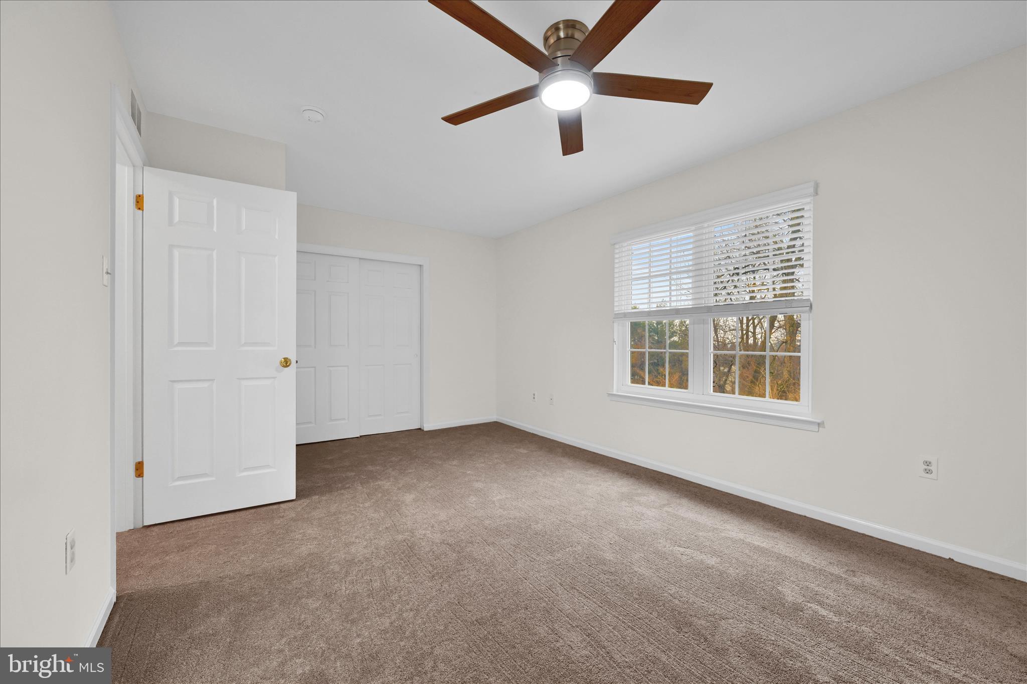 BALLINAHINCH - Residential