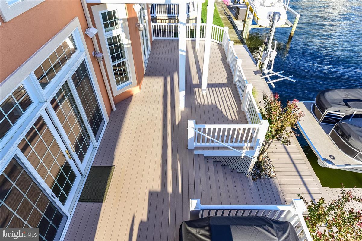 HERON HARBOUR - Residential