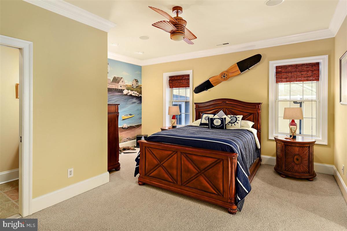 HERON HARBOUR - Residential