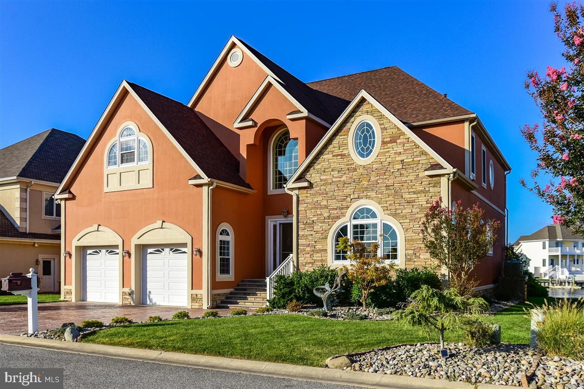 HERON HARBOUR - Residential