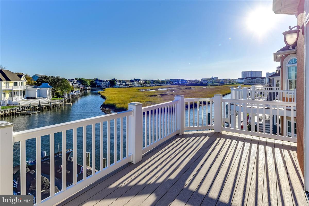 HERON HARBOUR - Residential