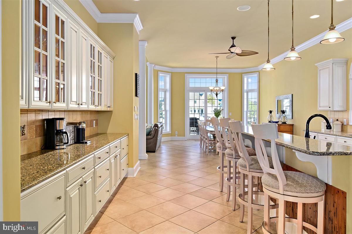 HERON HARBOUR - Residential