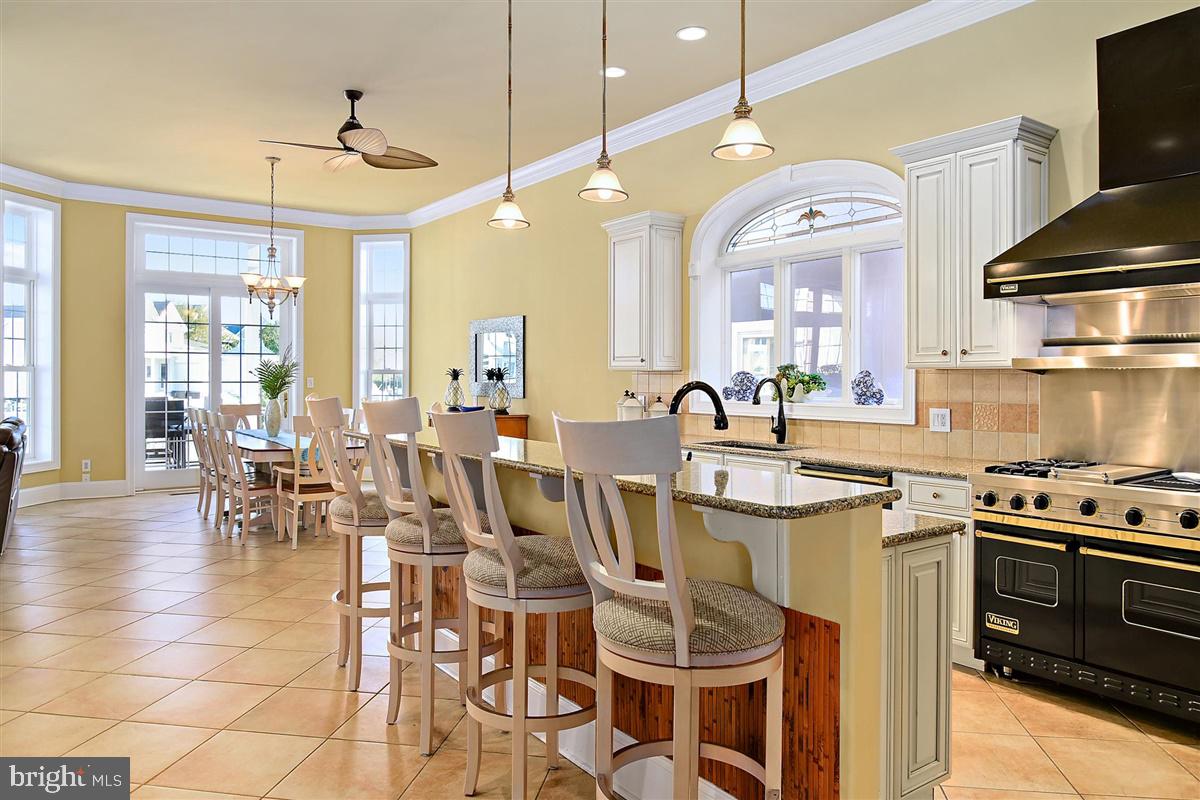 HERON HARBOUR - Residential