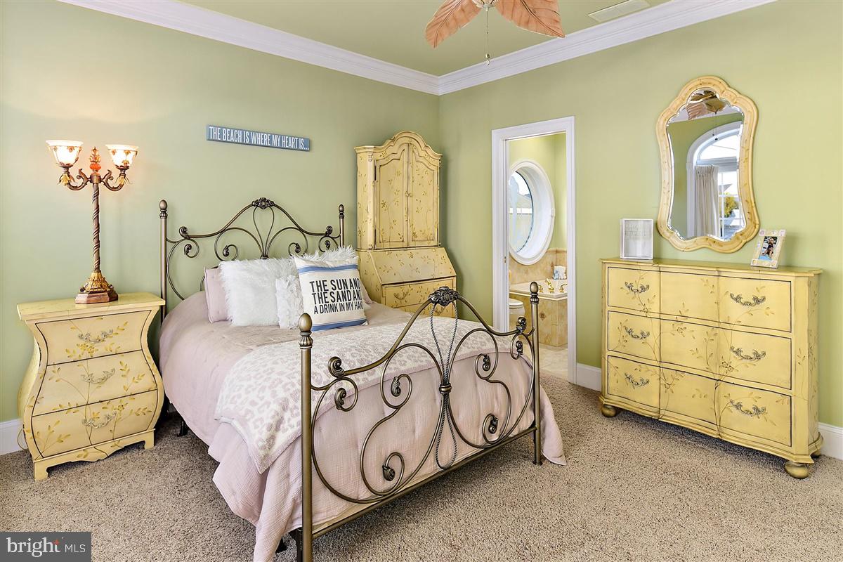 HERON HARBOUR - Residential