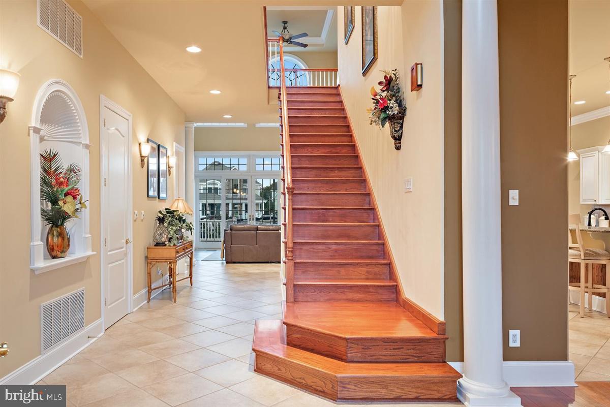 HERON HARBOUR - Residential