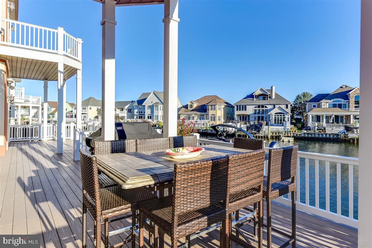 HERON HARBOUR - Residential