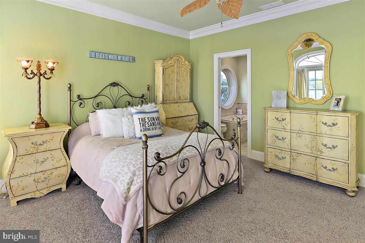 HERON HARBOUR - Residential