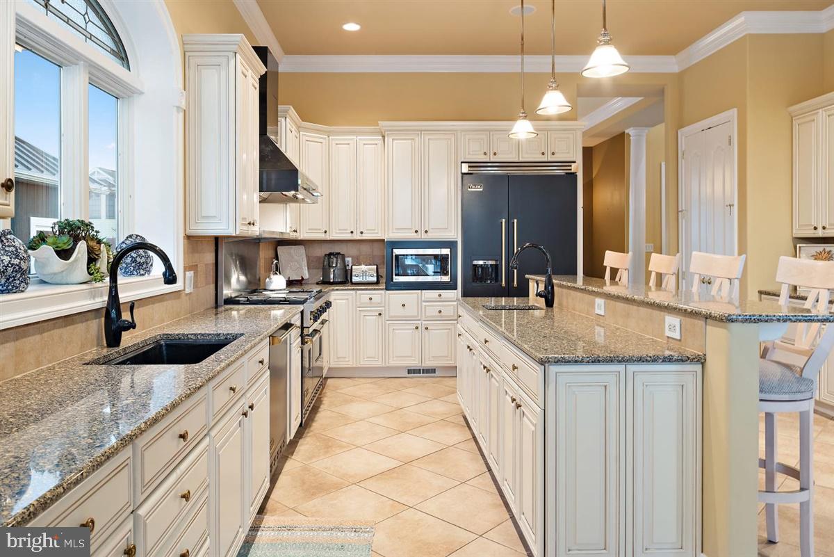 HERON HARBOUR - Residential