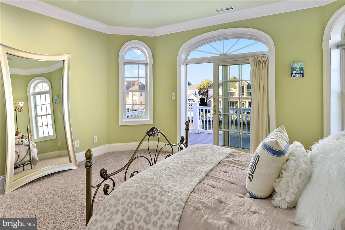 HERON HARBOUR - Residential