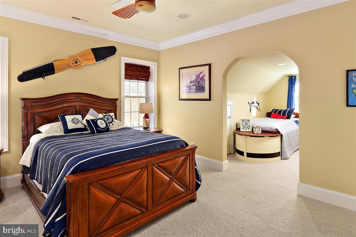 HERON HARBOUR - Residential