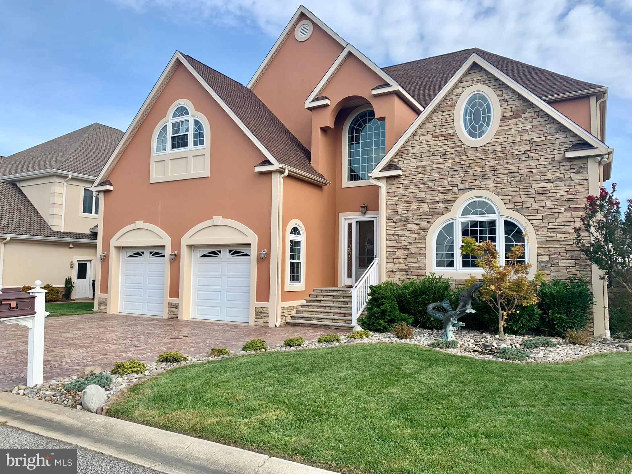 HERON HARBOUR - Residential