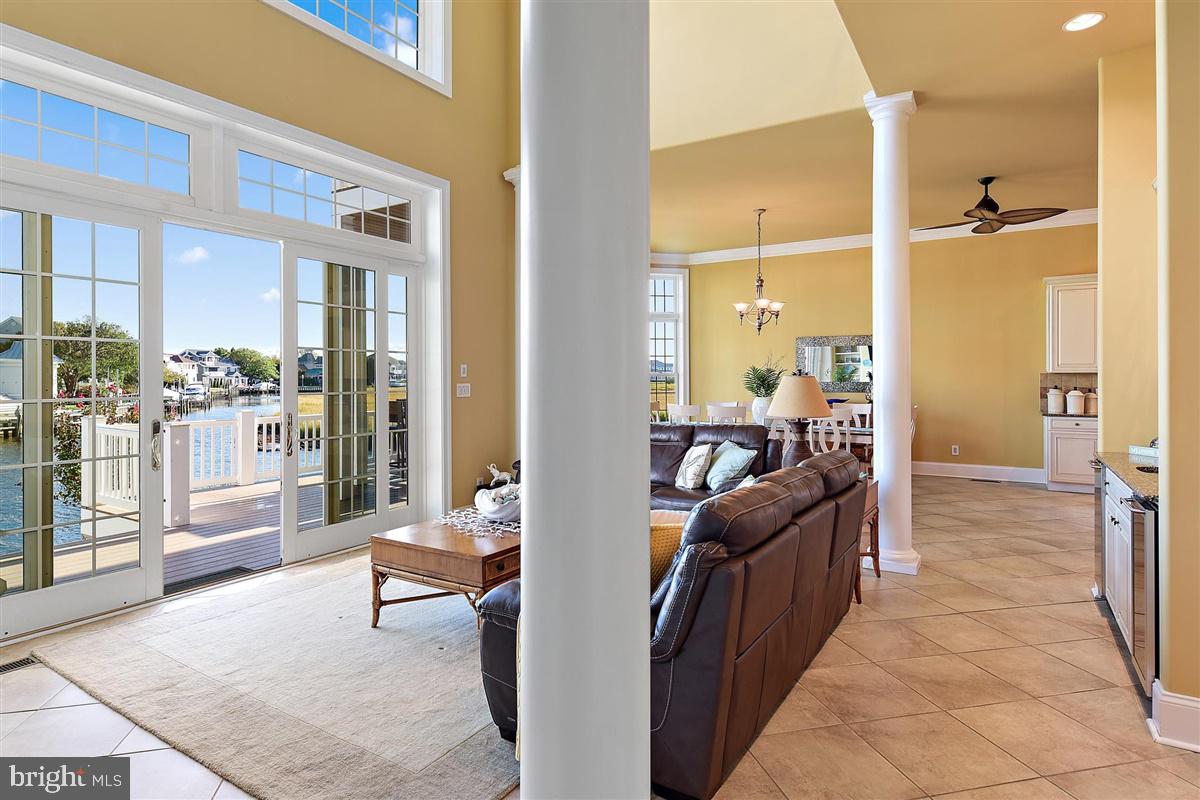 HERON HARBOUR - Residential