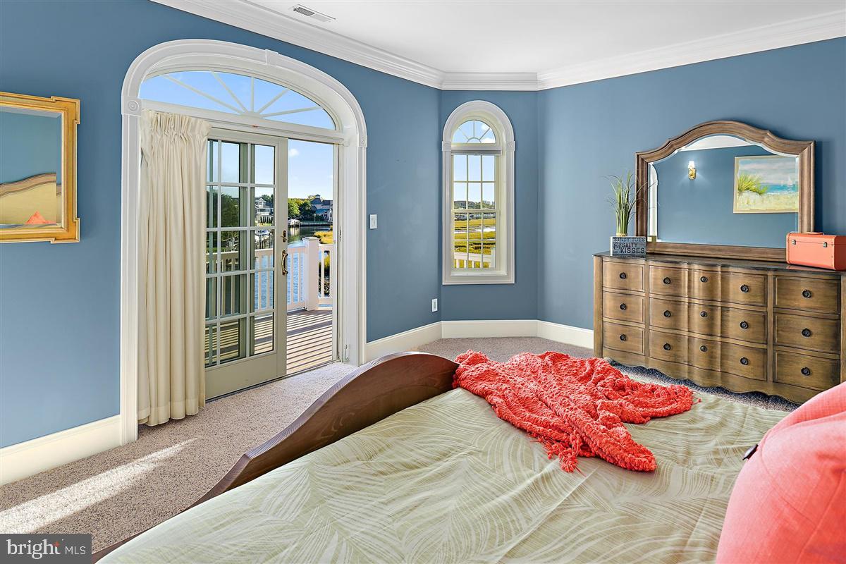 HERON HARBOUR - Residential