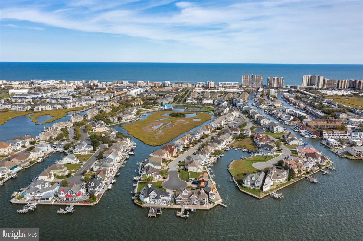 HERON HARBOUR - Residential