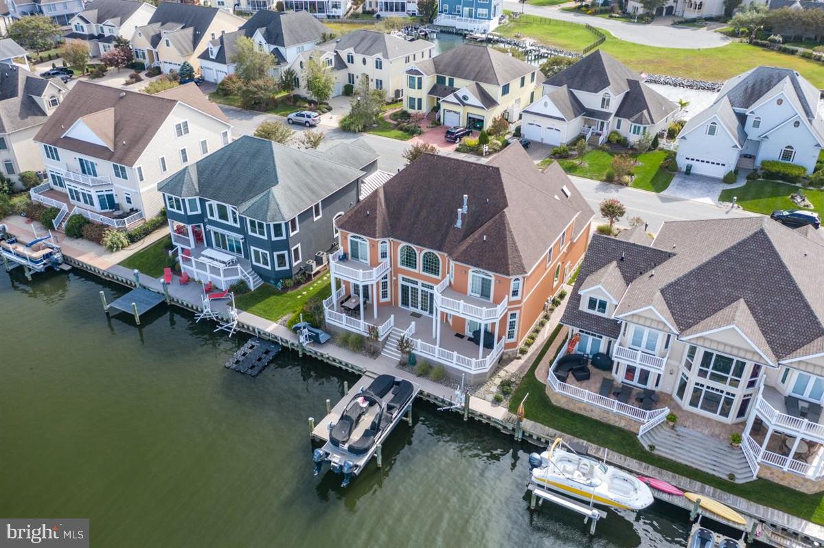 HERON HARBOUR - Residential