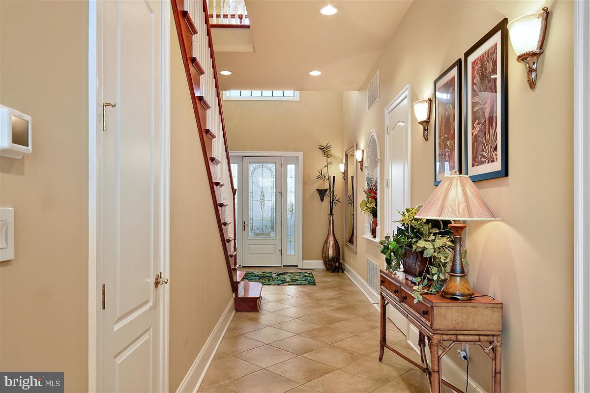 HERON HARBOUR - Residential