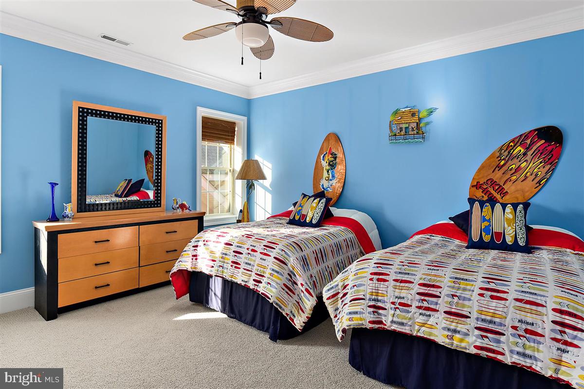 HERON HARBOUR - Residential