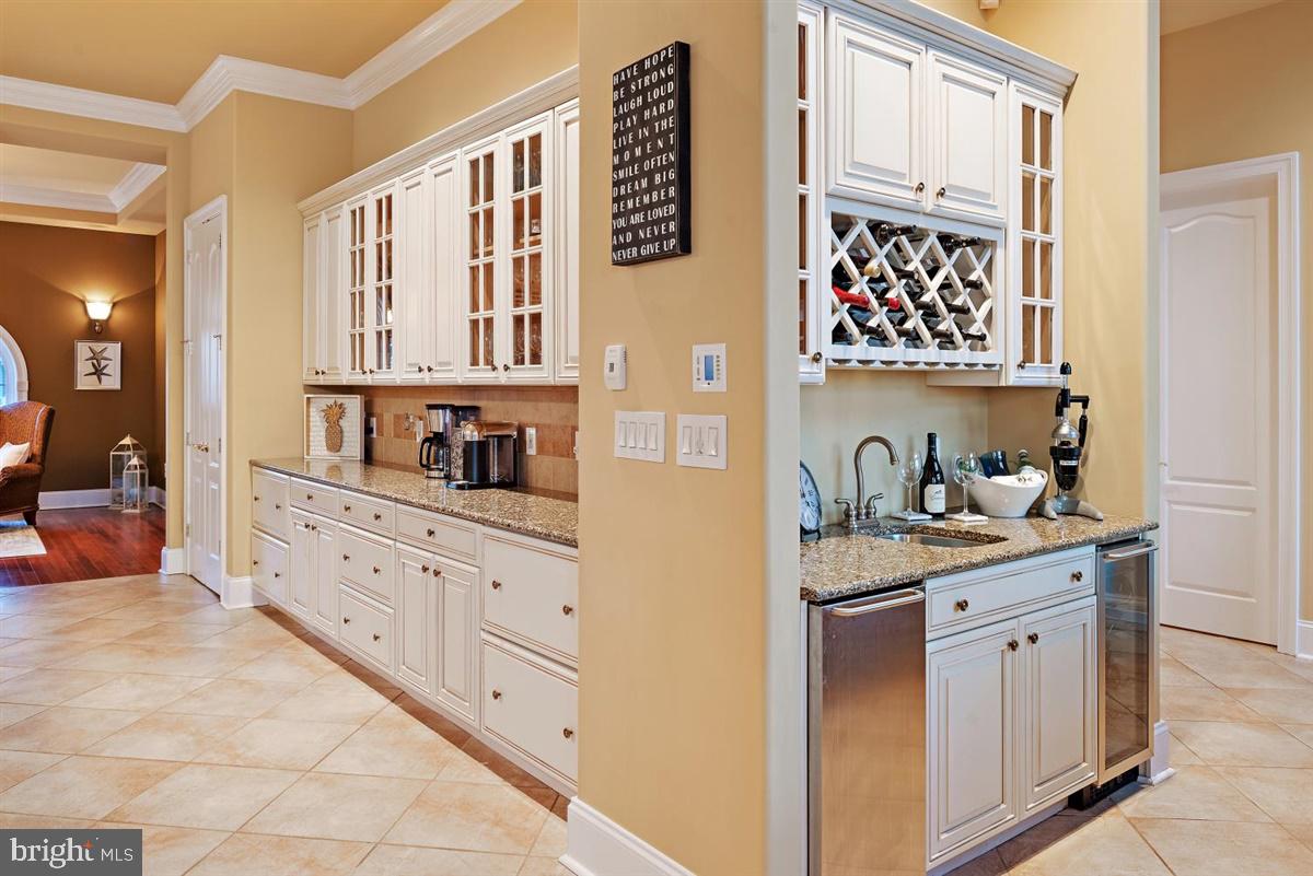 HERON HARBOUR - Residential