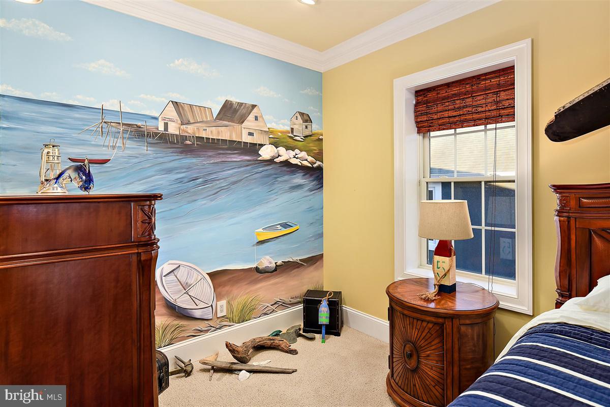 HERON HARBOUR - Residential