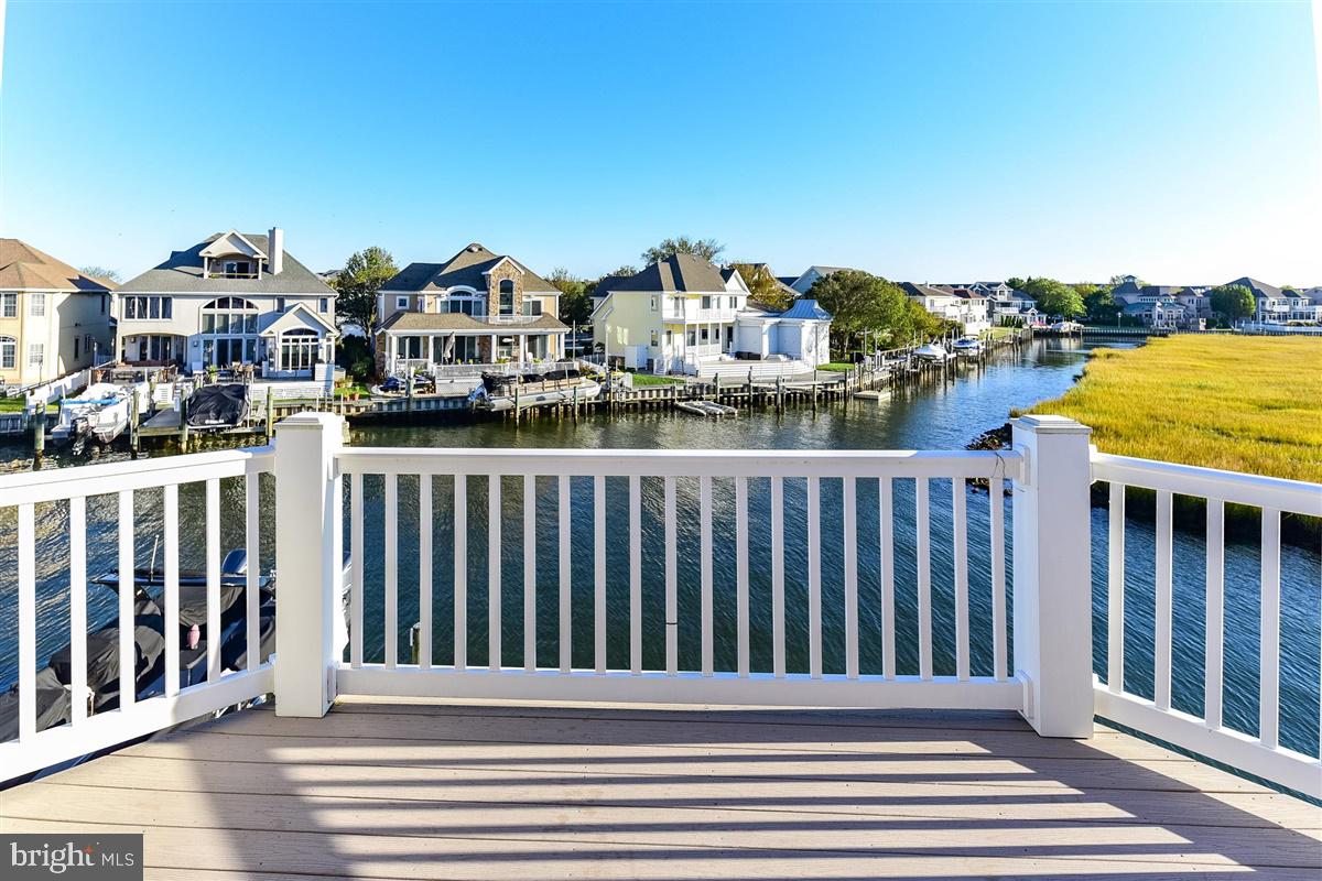 HERON HARBOUR - Residential