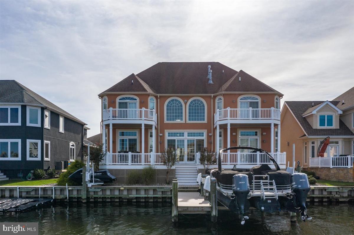 HERON HARBOUR - Residential