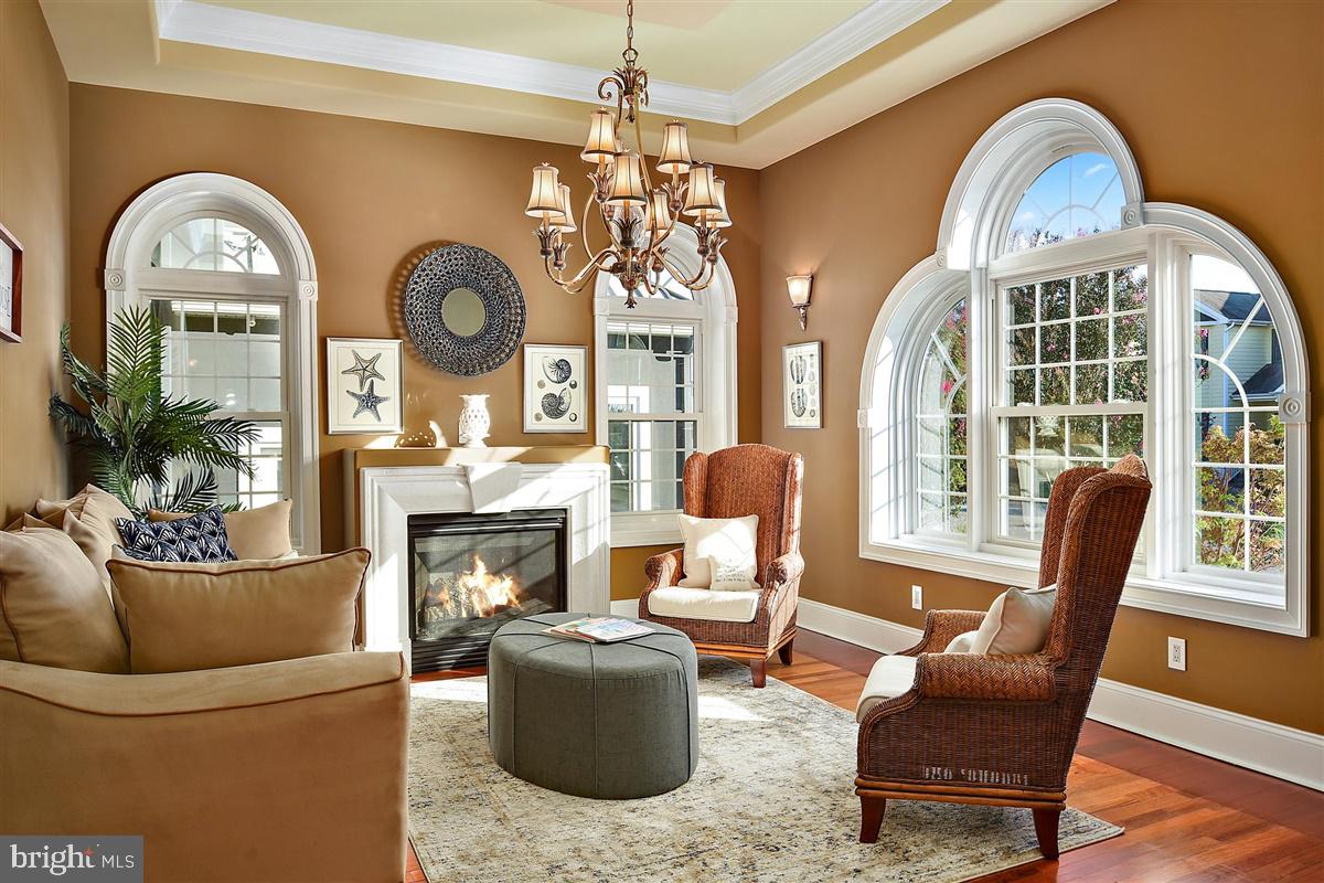 HERON HARBOUR - Residential