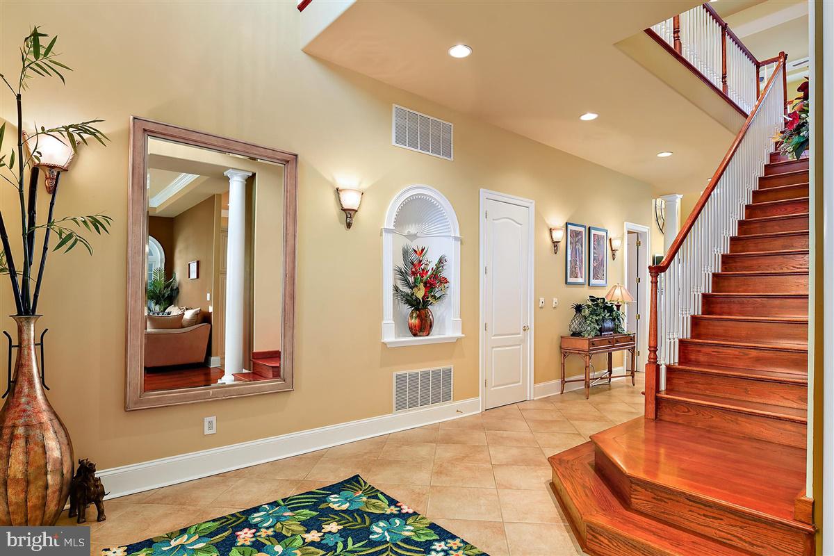 HERON HARBOUR - Residential