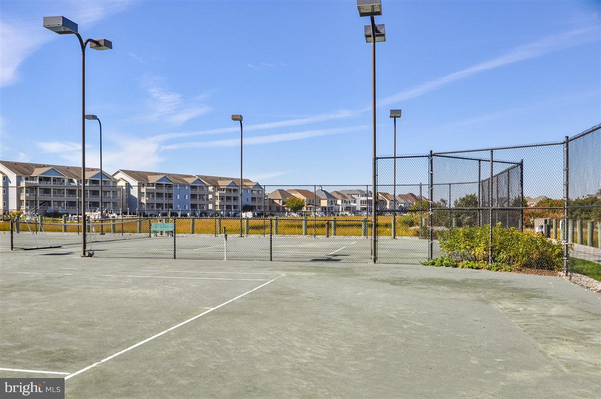 HERON HARBOUR - Residential