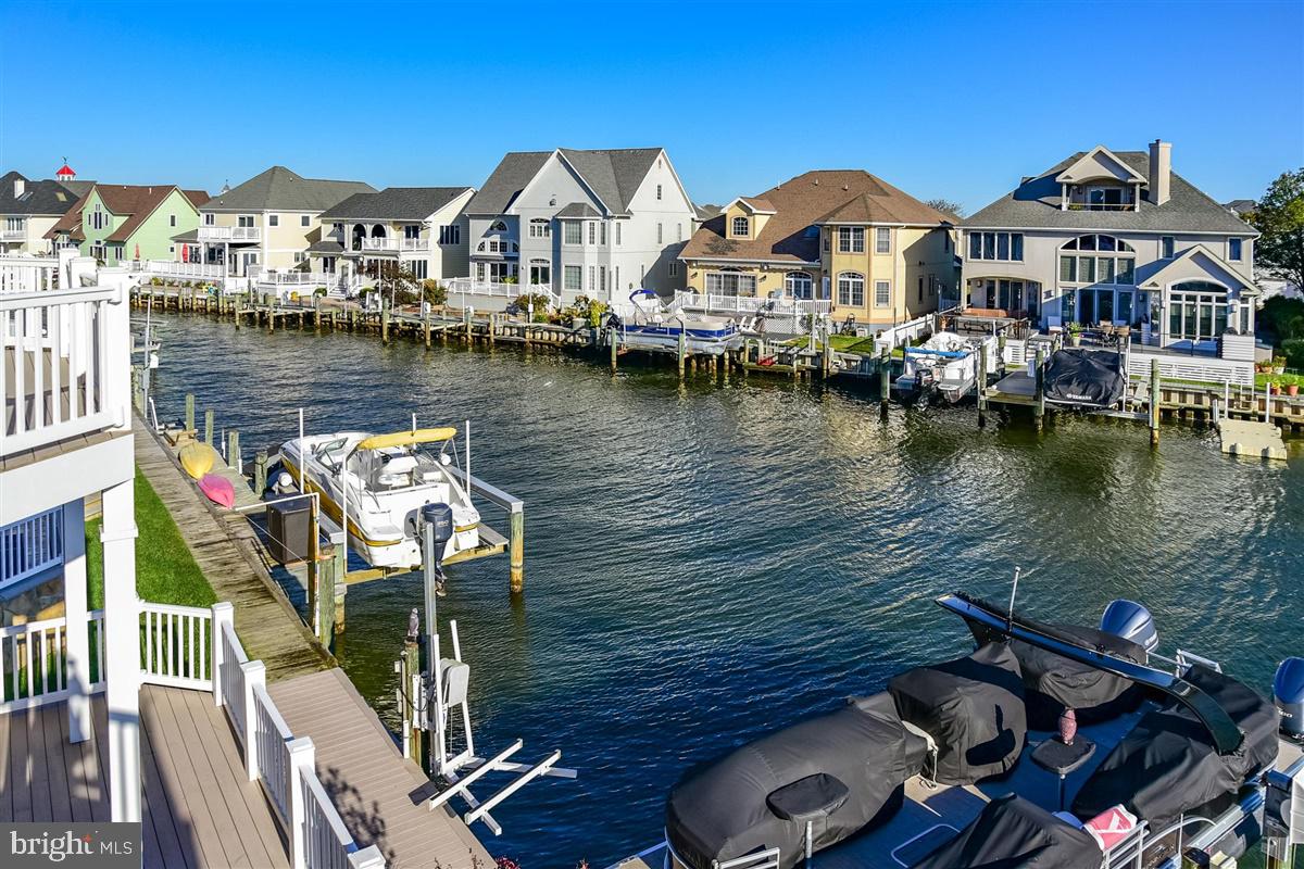 HERON HARBOUR - Residential