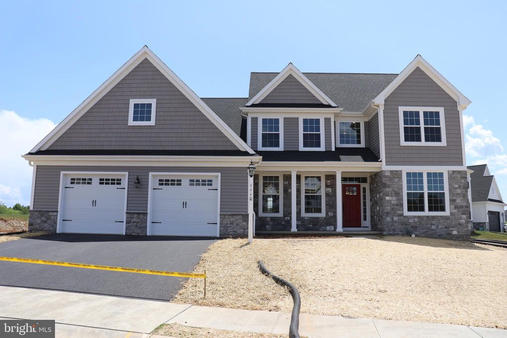 Photo of 1110 WHITEMARSH DR #53, LANCASTER, PA 17601 (MLS # PALA2026170)