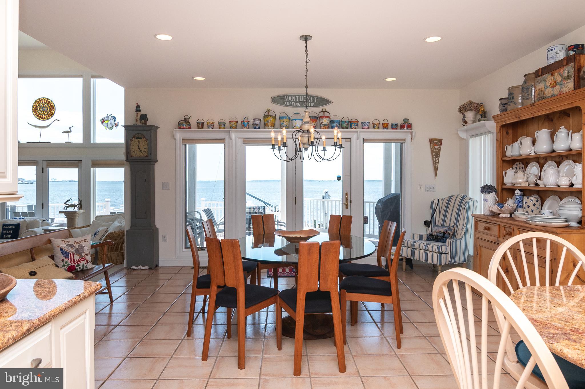 NANTUCKET POINT - Residential