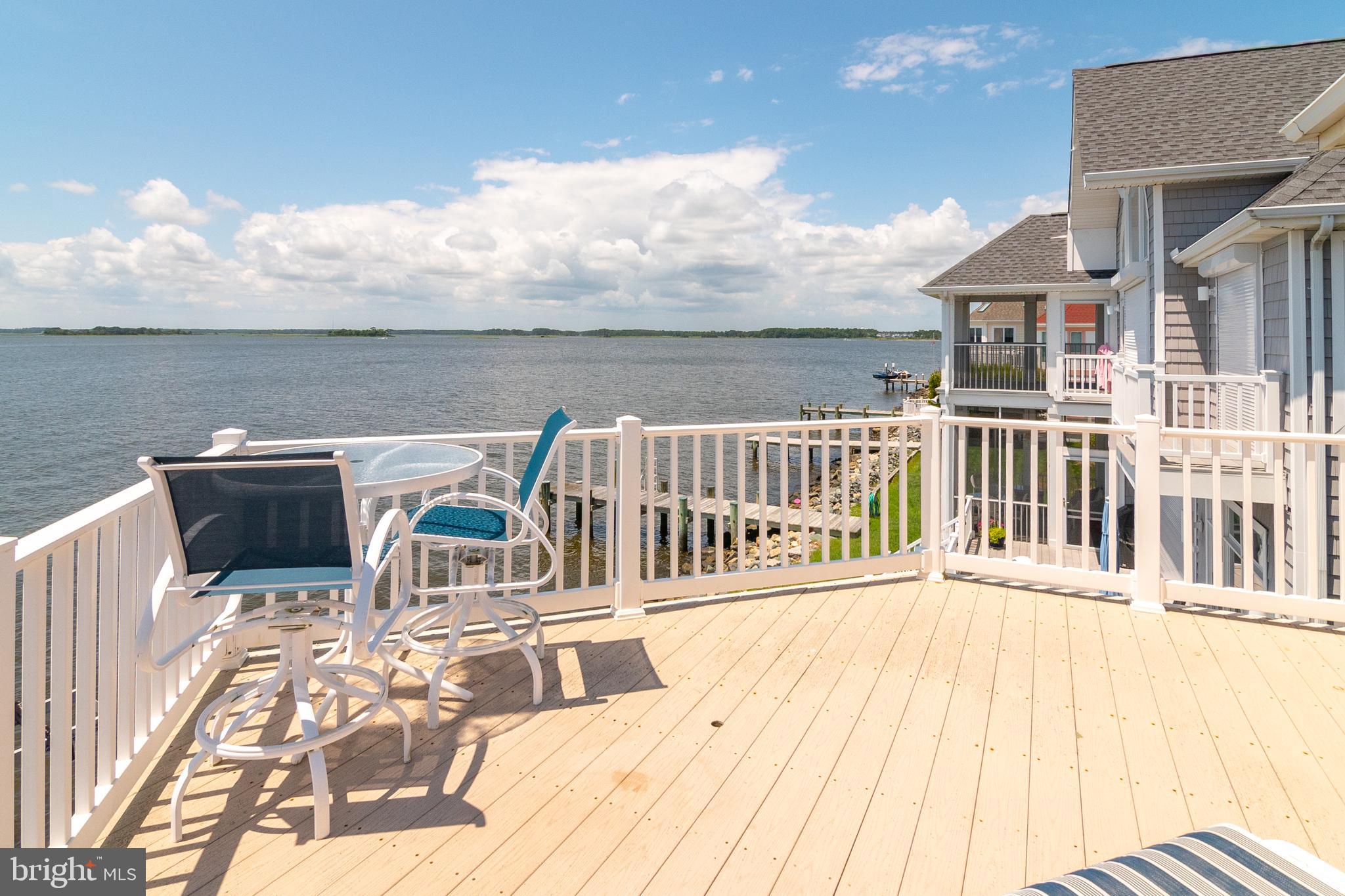 NANTUCKET POINT - Residential
