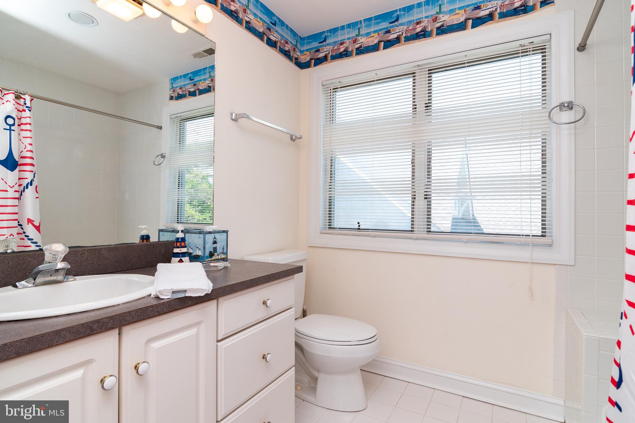 NANTUCKET POINT - Residential