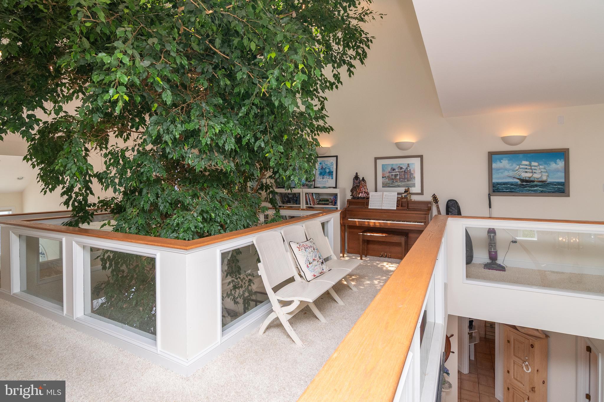 NANTUCKET POINT - Residential