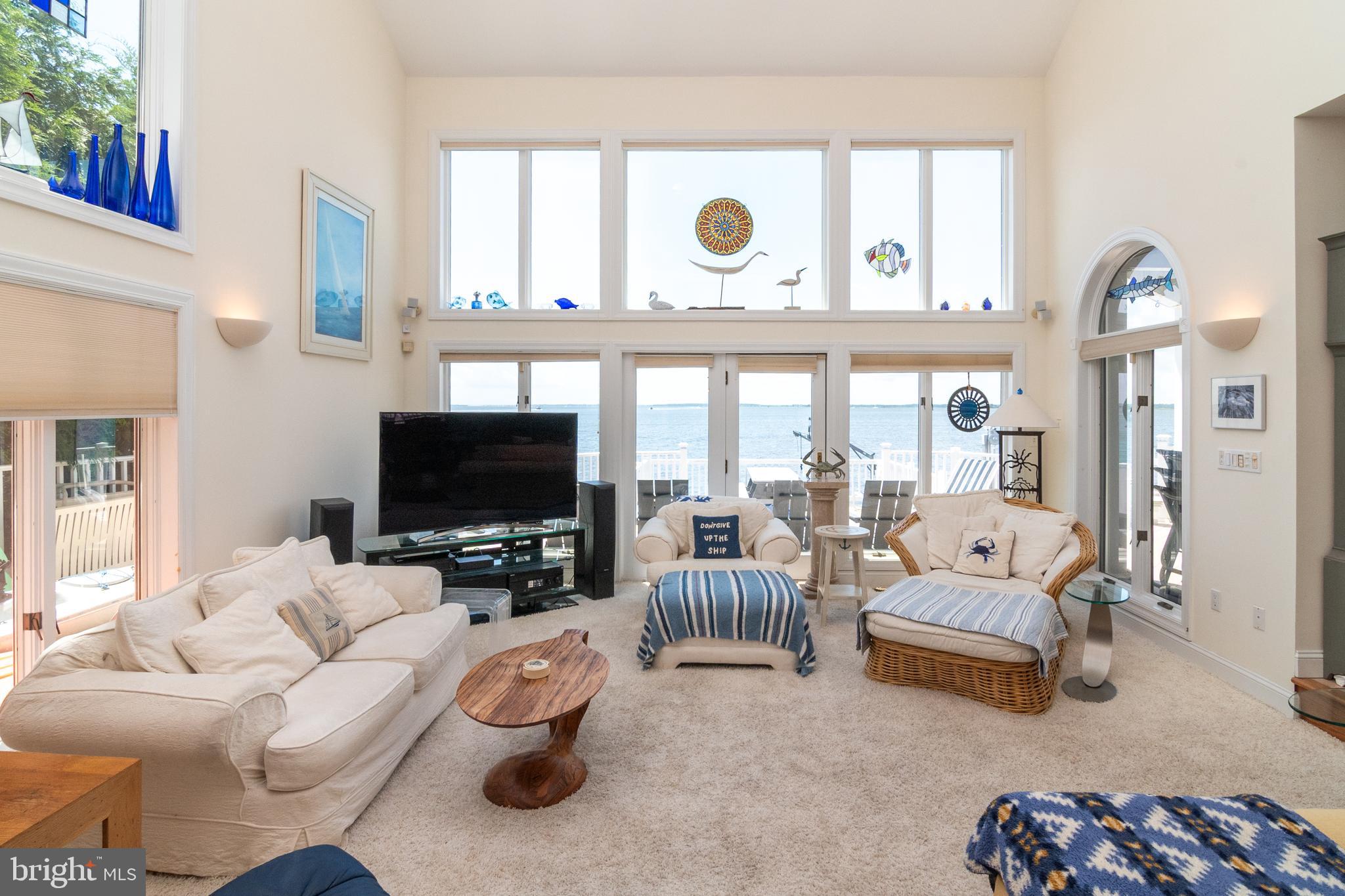 NANTUCKET POINT - Residential