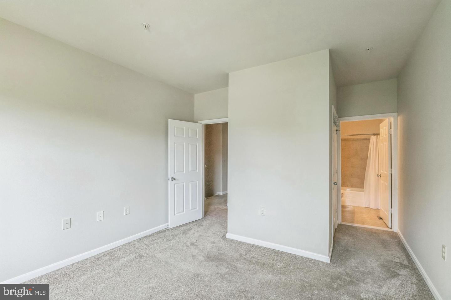 FAIRFAX RIDGE - Residential Lease